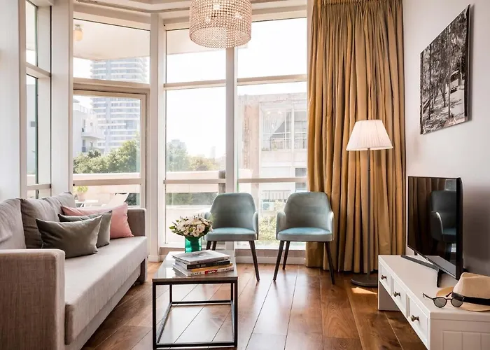 Dizengoff Suites Hotel
